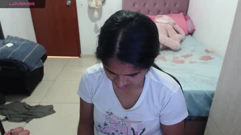 Kiara online show from October 16, 2025, 6:42 pm