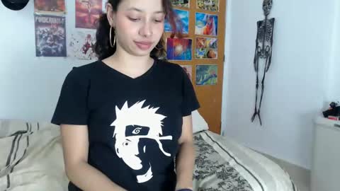 kiaralenon online show from November 8, 2025, 11:36 pm