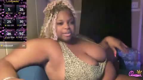 KiaraSugars online show from June 22, 2026, 3:25 am