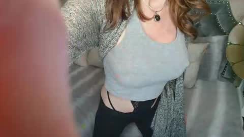 Snapshot of kiarose chatting on February 2, 2026, 12:42 am Kia Rose online show from February 2, 2026, 12:42 am