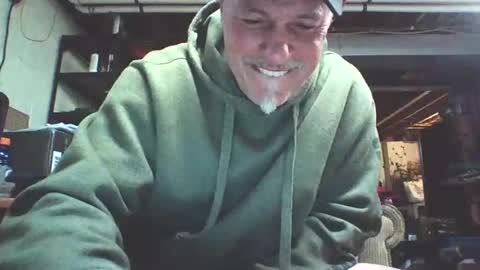 Snapshot of kick_1_down chatting on December 10, 2024, 8:38 pm kick_1_down online show from December 10, 2024, 8:38 pm