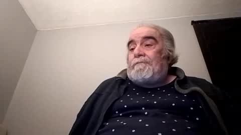 KICKINME online show from November 27, 2025, 1:40 am