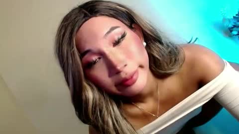 Kiera online show from January 19, 2025, 6:09 am