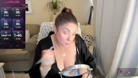 Kiera Reines online show from February 16, 2025, 6:32 pm