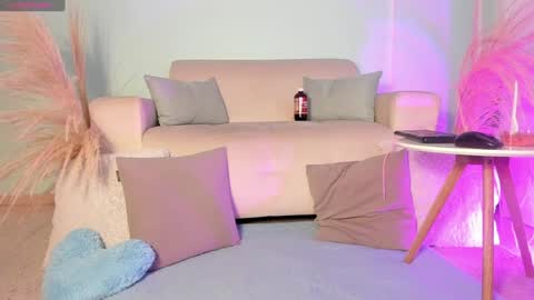 Kim Thompson online show from February 5, 2025, 2:37 pm