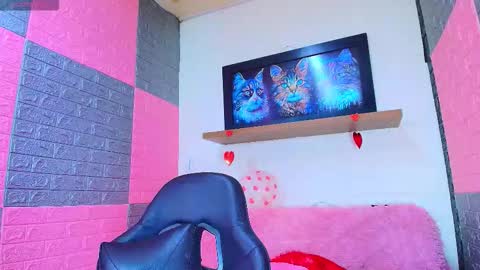 leidy  online show from March 21, 2026, 11:48 am