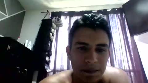 kike_salazar online show from October 20, 2025, 8:31 pm