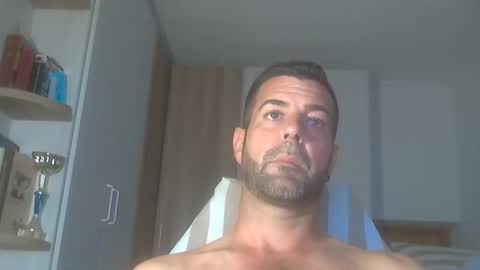 HotMachine online show from October 7, 2025, 2:58 pm