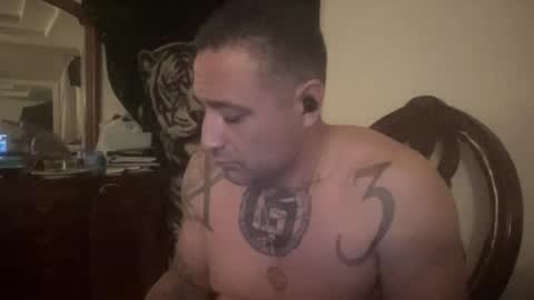 Snapshot of kikelst13 chatting on December 2, 2025, 6:52 am kikelst13 online show from December 2, 2025, 6:52 am