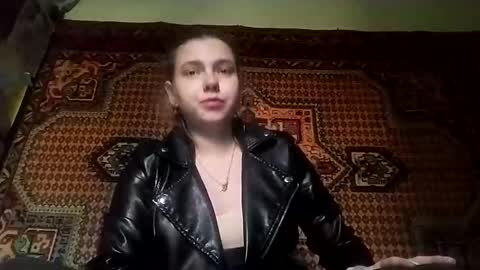 Snapshot of kikibang_ chatting on November 17, 2025, 8:20 am kikibang_ online show from November 17, 2025, 8:20 am