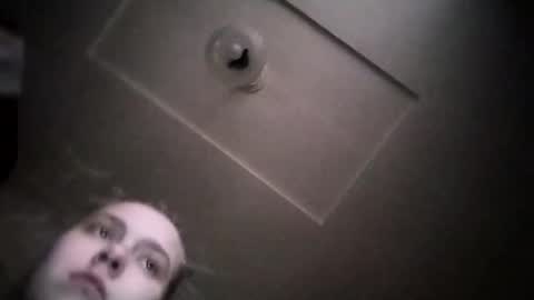 Snapshot of kikibang_ chatting on December 4, 2025, 9:40 am kikibang_ online show from December 4, 2025, 9:40 am