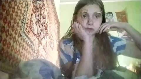 Snapshot of kikibang_ chatting on December 17, 2025, 8:04 pm kikibang_ online show from December 17, 2025, 8:04 pm