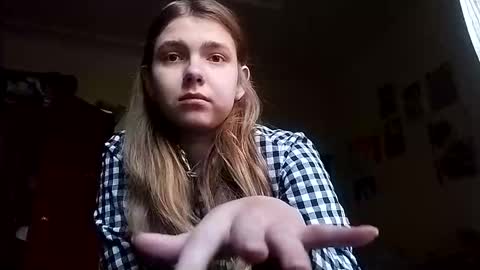 Snapshot of kikibang_ chatting on January 13, 2026, 8:52 am kikibang_ online show from January 13, 2026, 8:52 am