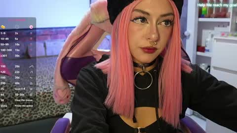 kiki online show from May 8, 2026, 8:47 pm