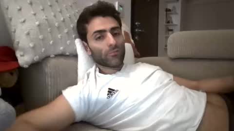 Snapshot of kikkus01 chatting on February 14, 2026, 8:27 pm kikkus01 online show from February 14, 2026, 8:27 pm