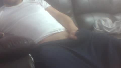 Snapshot of kiko83c chatting on October 14, 2025, 7:42 am New accound cavilacion online show from October 14, 2025, 7:42 am