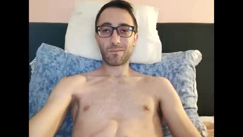 kingstoned online show from September 23, 2025, 10:18 am