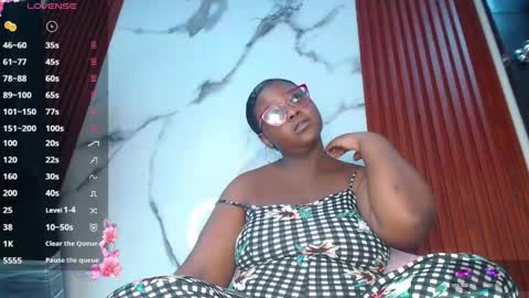 Kim  Follow me please online show from May 28, 2026, 2:31 am