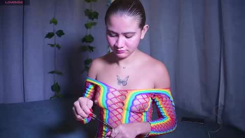 ISABELLA 3 online show from December 2, 2024, 1:24 pm