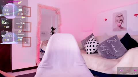 Snapshot of kim_ev chatting on January 29, 2025, 8:18 am Kim online show from January 29, 2025, 8:18 am