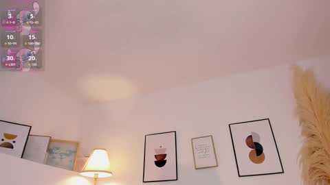 Snapshot of kim_ev chatting on October 2, 2025, 5:03 am Kim online show from October 2, 2025, 5:03 am