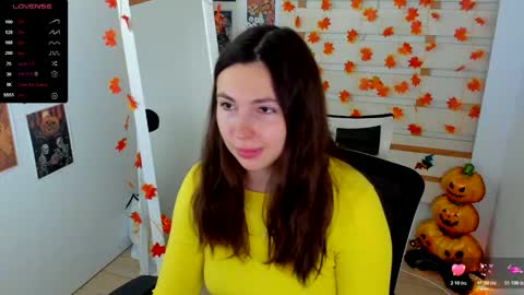 Snapshot of kim_go chatting on November 17, 2025, 1:39 pm Kim online show from November 17, 2025, 1:39 pm