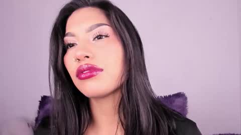 kim_mouth17 online show from January 19, 2026, 12:14 am