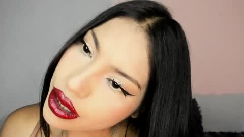 Snapshot of kim_mouth17 chatting on April 25, 2026, 4:26 am kim_mouth17 online show from April 25, 2026, 4:26 am