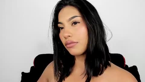 kim_mouth17 online show from July 10, 2026, 6:07 am