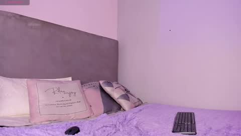 April online show from February 3, 2026, 8:36 pm