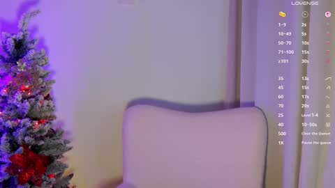 kimbeerlou online show from December 19, 2025, 7:59 am