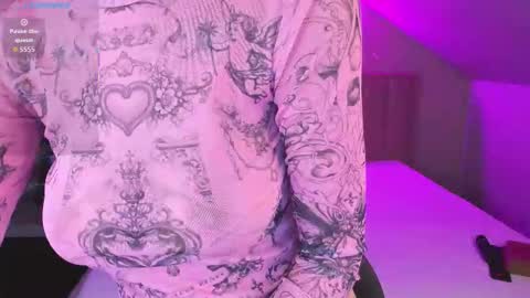 Snapshot of kimberlly_smith chatting on December 16, 2025, 12:15 am kimberlly_smith online show from December 16, 2025, 12:15 am