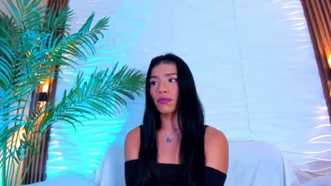 kimberly gonzalez online show from September 20, 2025, 3:51 am