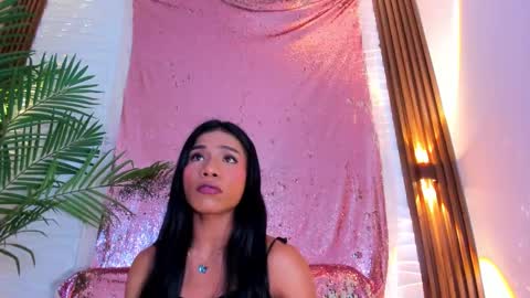 kimberly gonzalez online show from September 25, 2025, 3:43 am