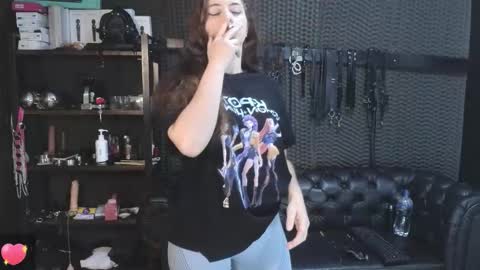  KIMBERLY SWAN  online show from March 2, 2026, 12:02 am