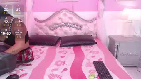 Snapshot of kimberlybale chatting on June 11, 2026, 8:18 pm online show from June 11, 2026, 8:18 pm