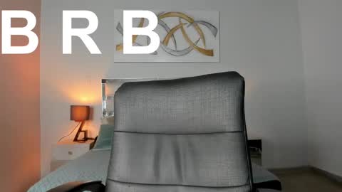 Snapshot of kimberlycoxxx chatting on December 6, 2024, 1:18 am kimberly online show from December 6, 2024, 1:18 am