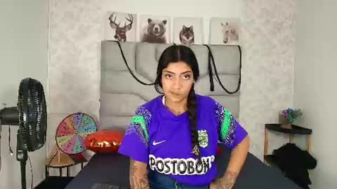 kimberlyfox_t online show from July 17, 2026, 12:12 pm