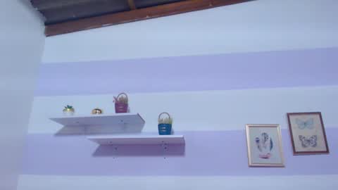 Kim  online show from October 25, 2025, 6:46 pm