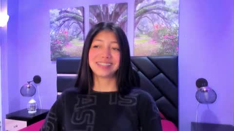 Kimberly Villalobos online show from November 17, 2025, 11:38 am