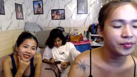 Snapshot of kimchuueee chatting on August 7, 2026, 12:29 pm kimchuueee online show from August 7, 2026, 12:29 pm