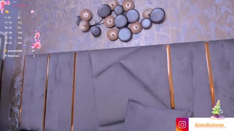  KIM  online show from December 11, 2024, 5:43 am