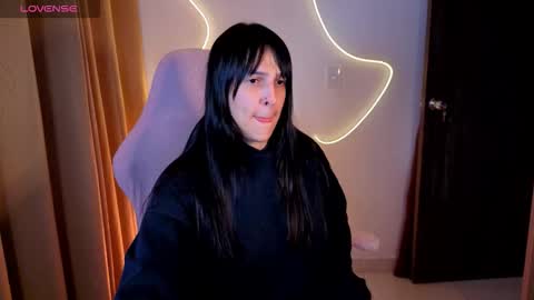 Kim 3 online show from December 21, 2025, 6:53 am