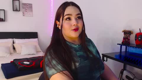 KimGeorgia online show from January 21, 2025, 11:55 pm