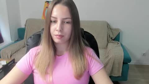 Snapshot of kimiacandy chatting on December 3, 2025, 11:30 am Albina sexy online show from December 3, 2025, 11:30 am