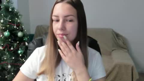 Snapshot of kimiacandy chatting on December 16, 2025, 6:51 am Albina sexy online show from December 16, 2025, 6:51 am