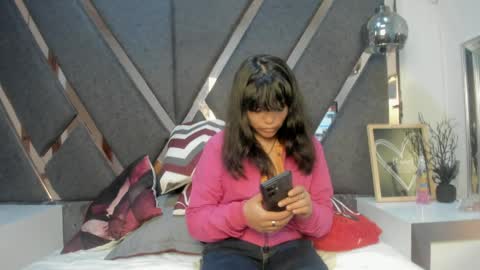 Kimy online show from April 12, 2026, 2:22 pm