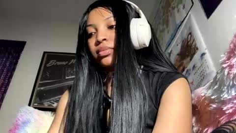 Kimi online show from February 6, 2025, 12:16 pm