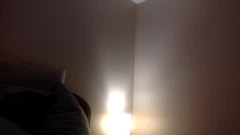 kimkreemz online show from October 21, 2025, 6:58 am