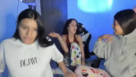 kimmi online show from December 4, 2025, 11:13 pm